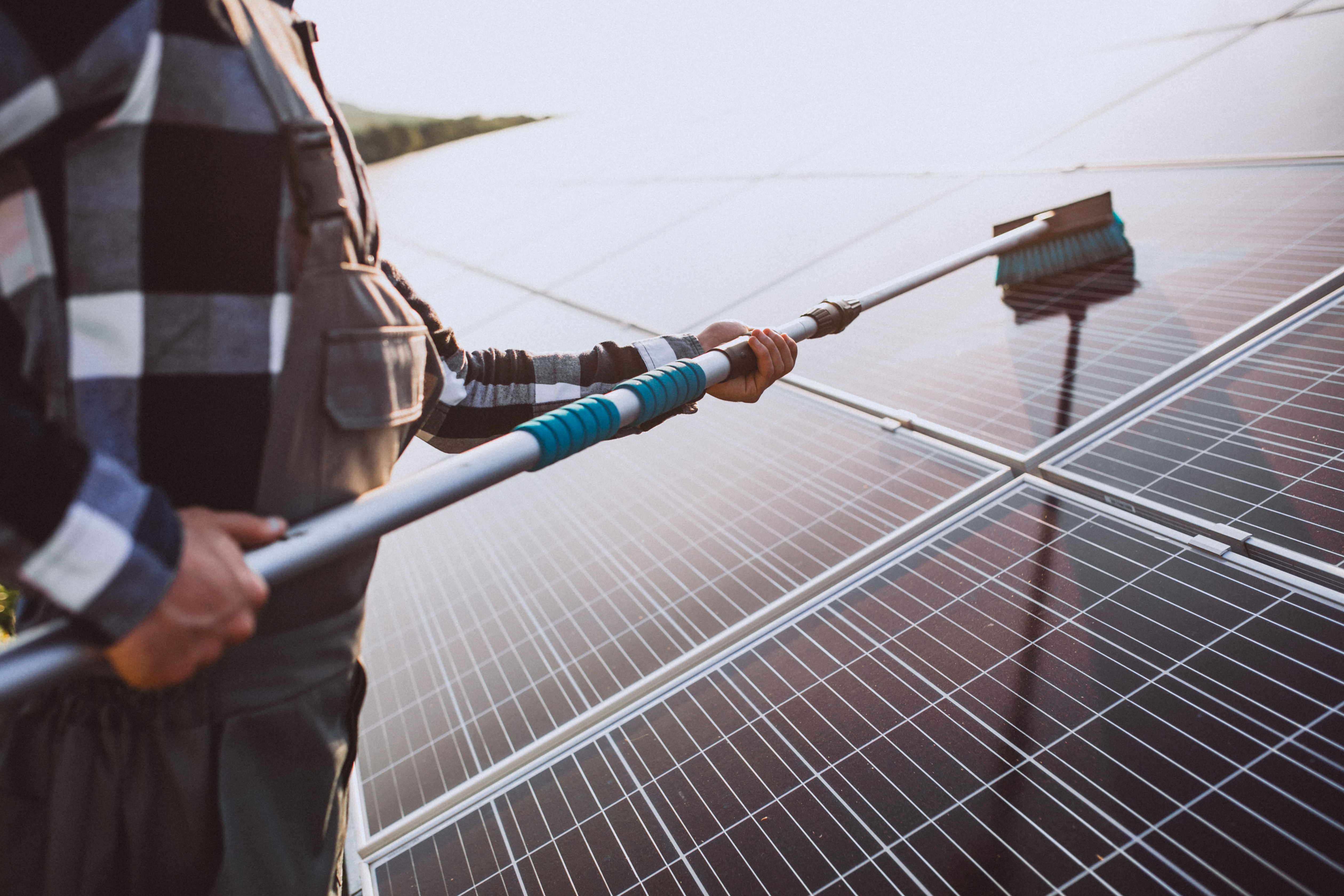 Solar Panels: The Role of Protective Coatings in Efficiency 