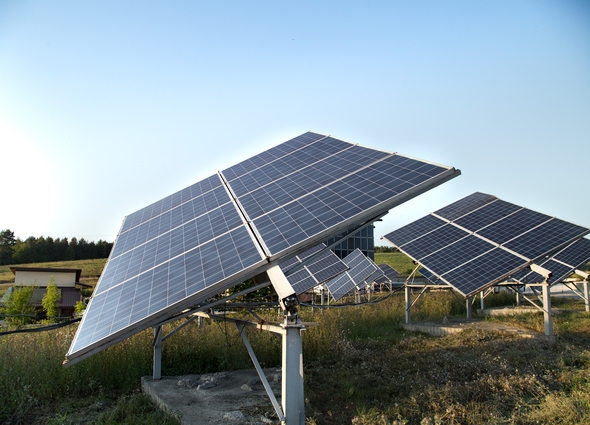 Solar Panels: The Role of Protective Coatings in Efficiency